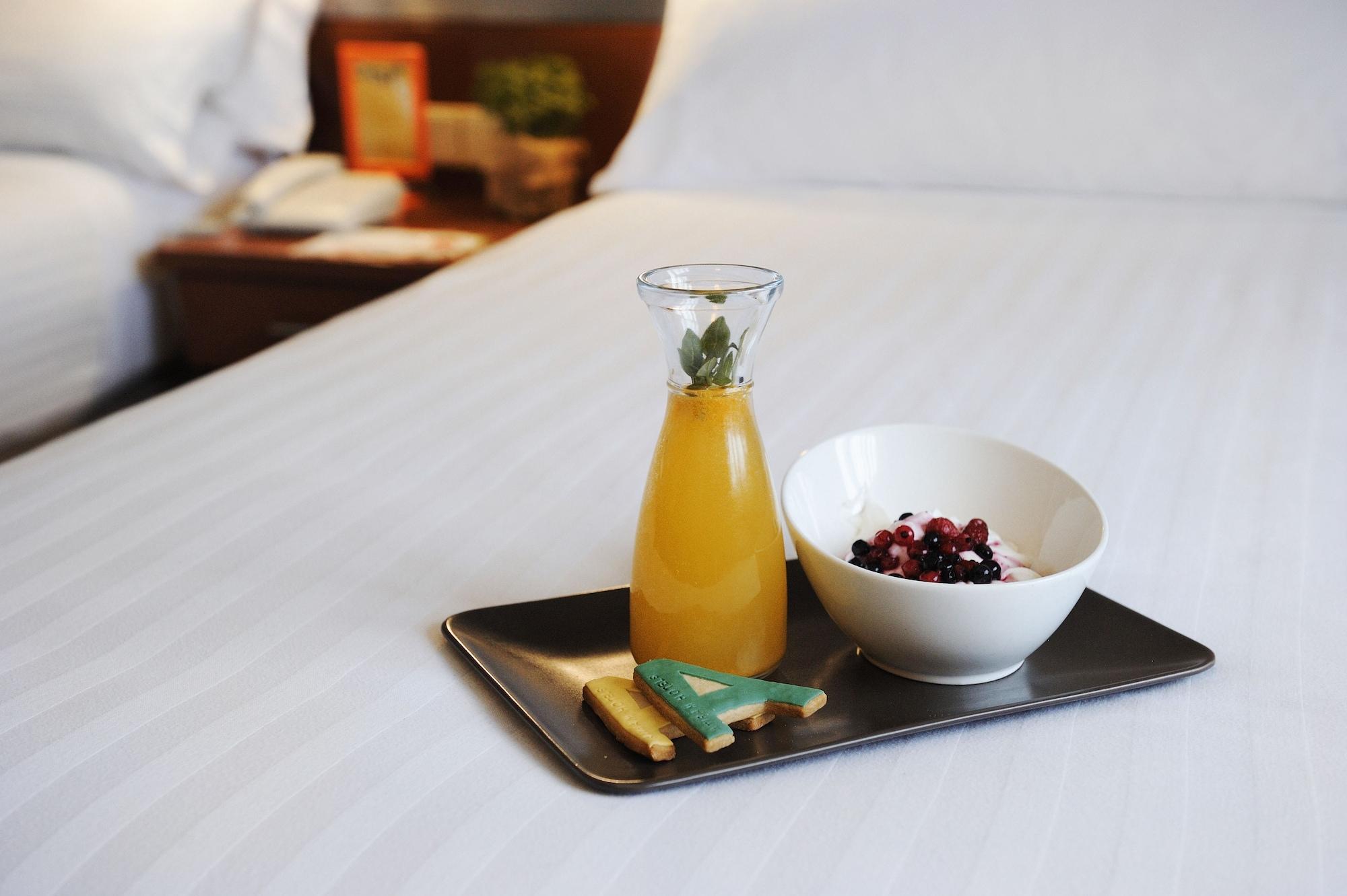 Tres Torres Atiram Hotel Barcelona Eksteriør bilde