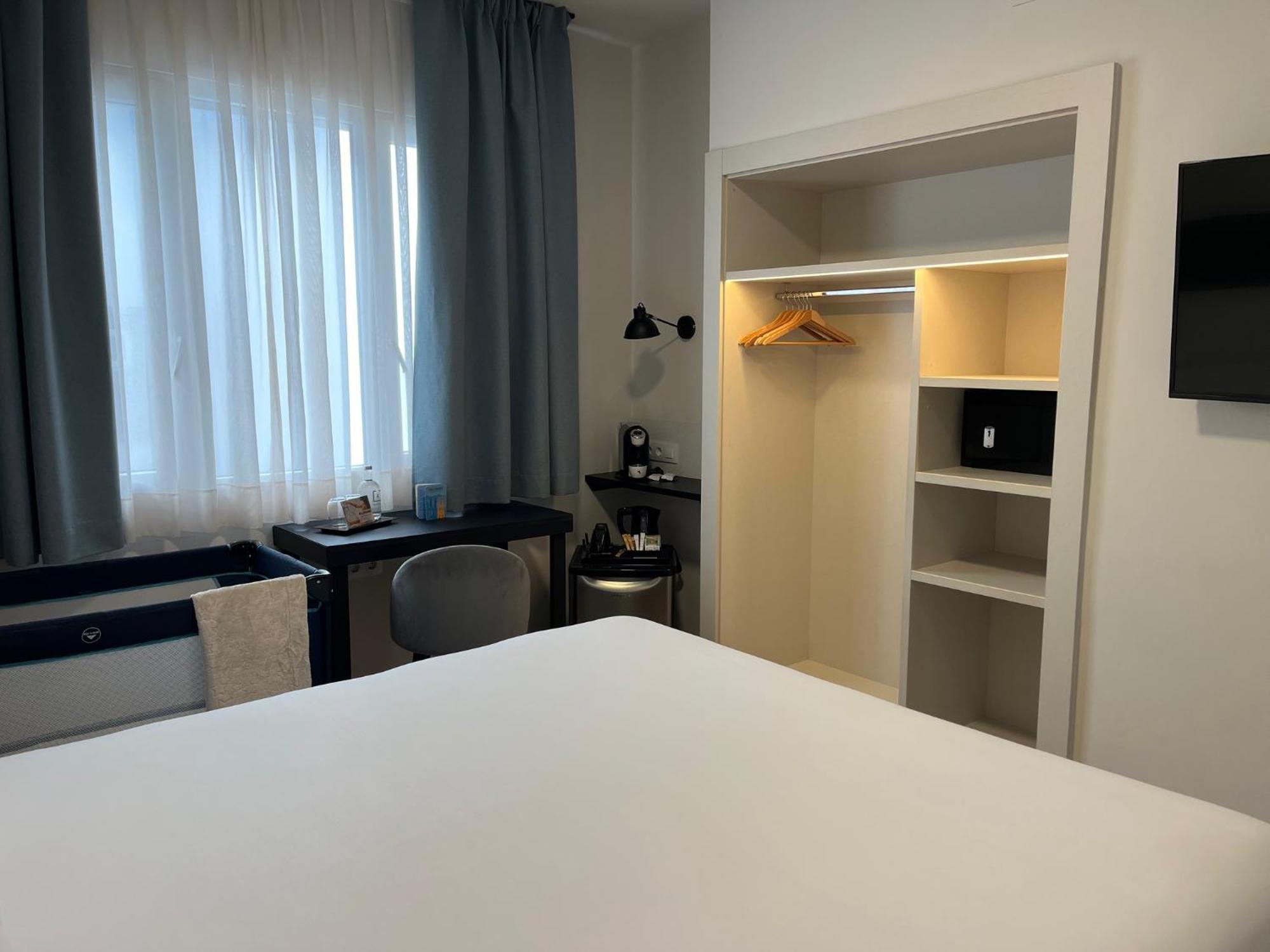 Tres Torres Atiram Hotel Barcelona Eksteriør bilde