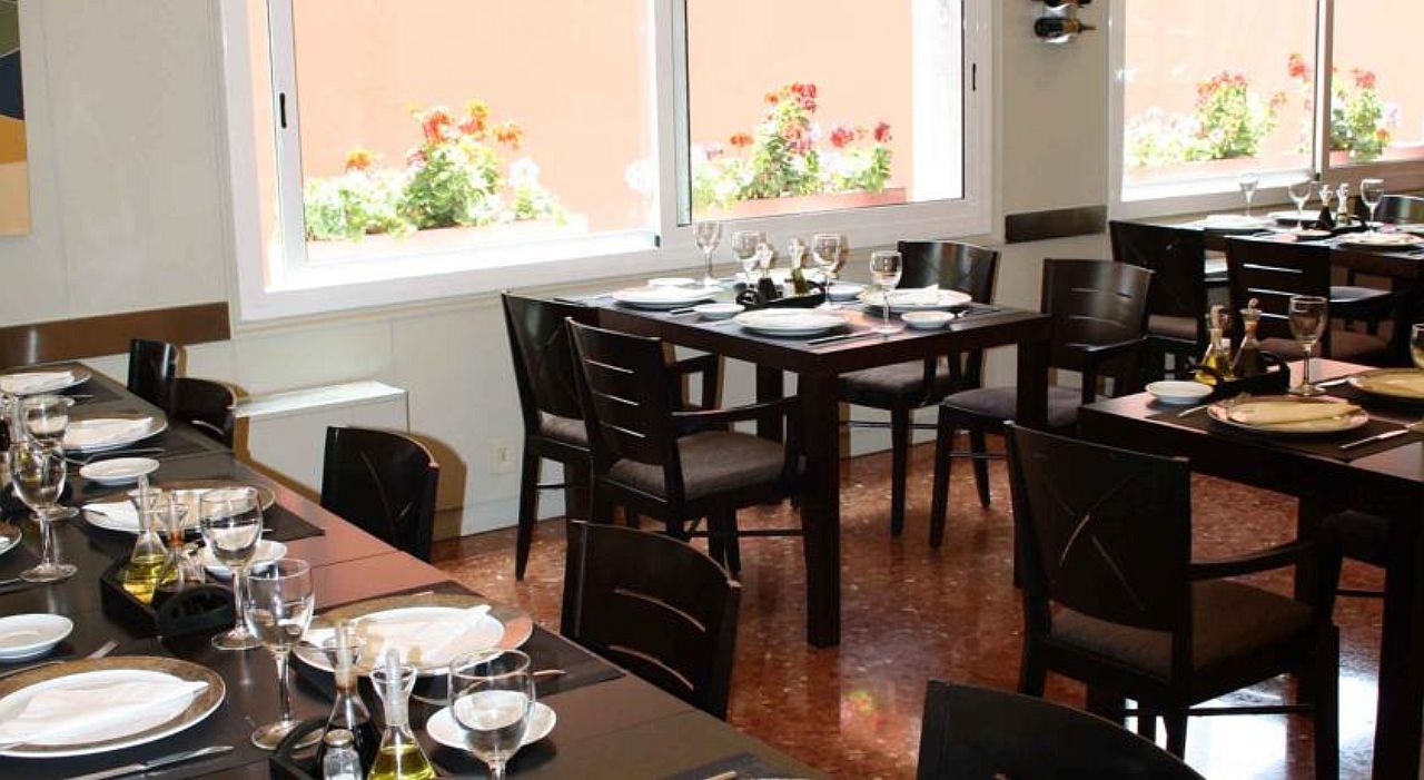 Tres Torres Atiram Hotel Barcelona Eksteriør bilde